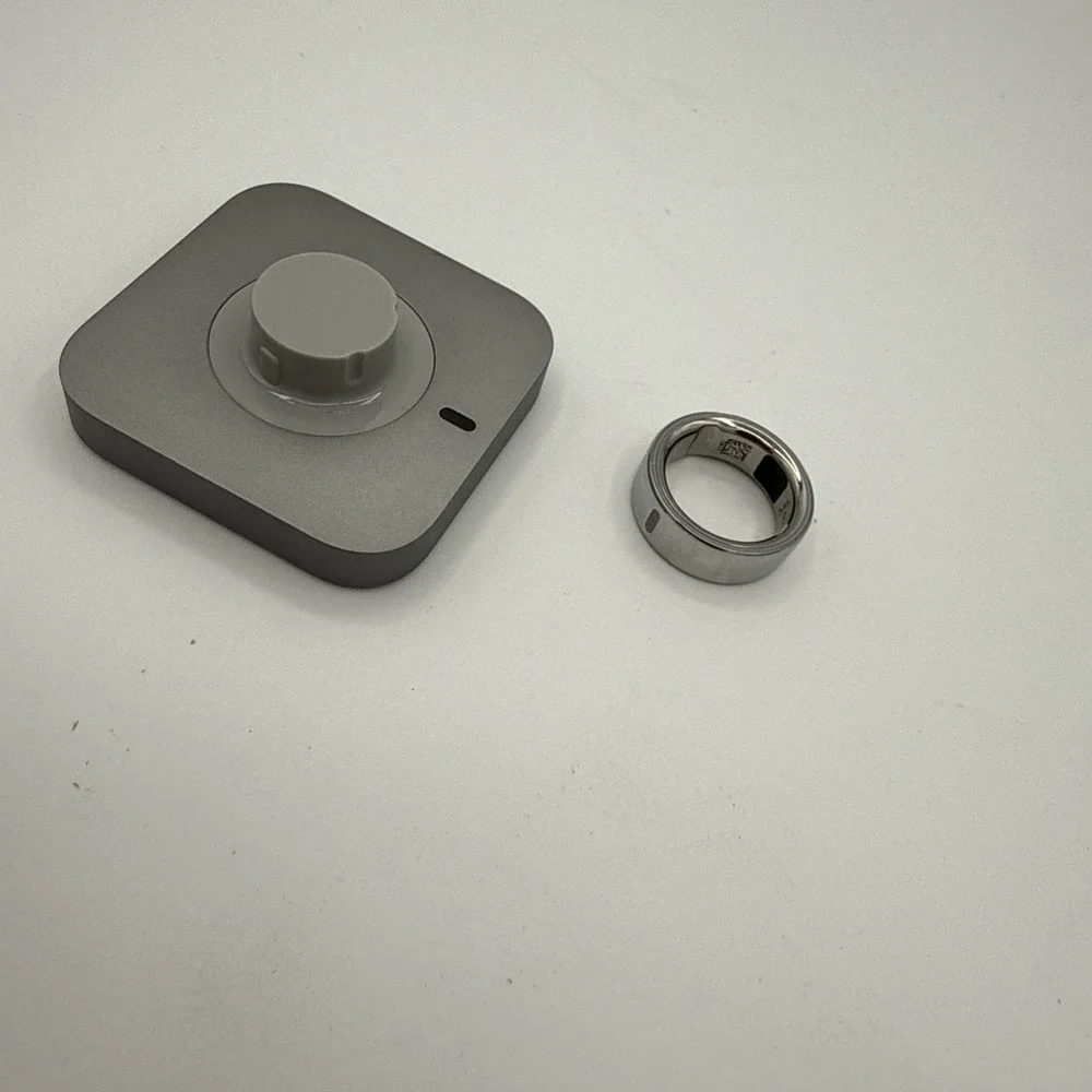 Oura Ring 4 Smart‎ Activity Tracker - Size 8 Silver